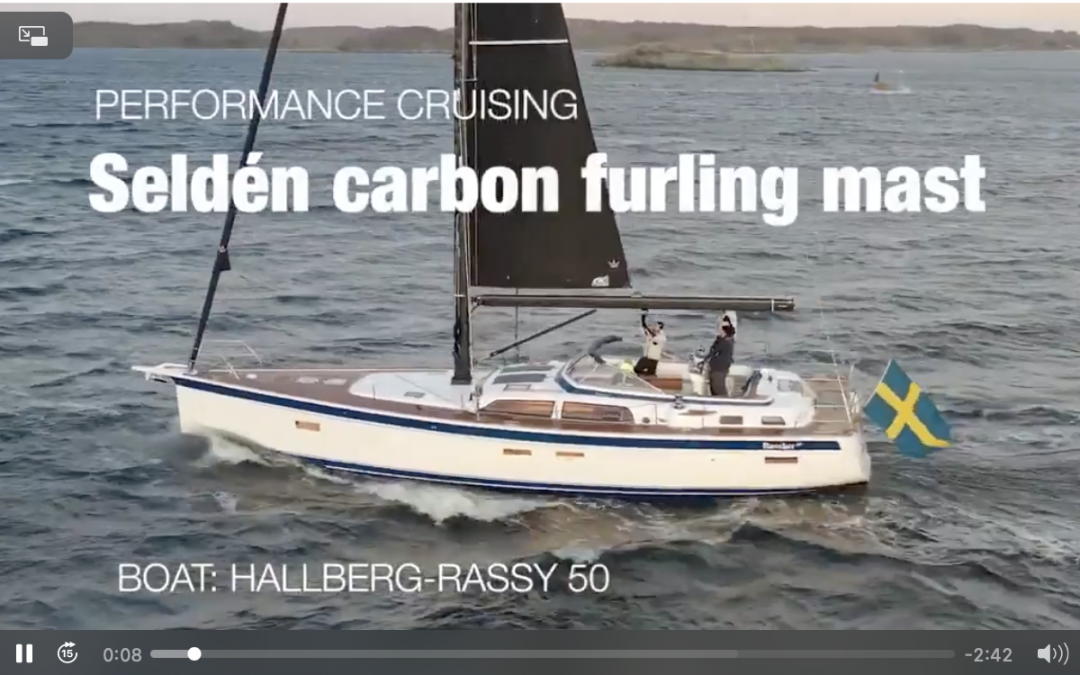 Hallberg-Rassy 50 navegando con enrollador de carbono